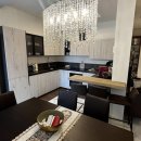 Appartamento quadrilocale in vendita a modena