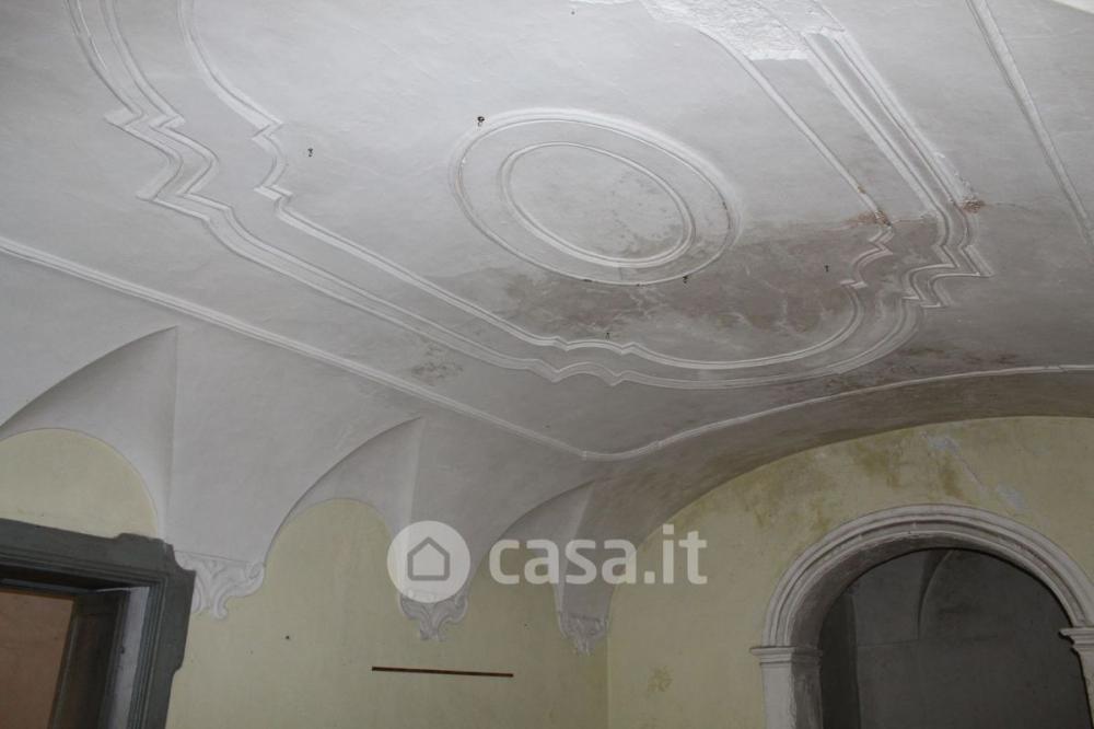 Stabile intero in vendita a Itri - Stabile intero in vendita a Itri
