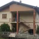 Appartamento plurilocale in vendita a Castel d'Aiano