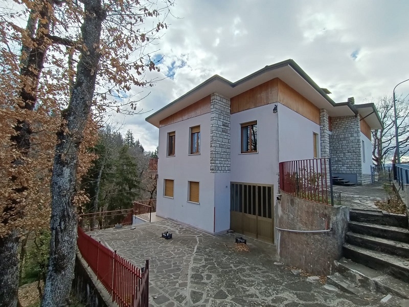 villa in vendita a Montese