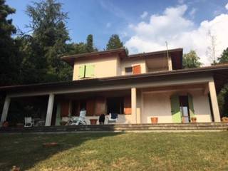 Villa plurilocale in vendita a Montignoso - Villa plurilocale in vendita a Montignoso