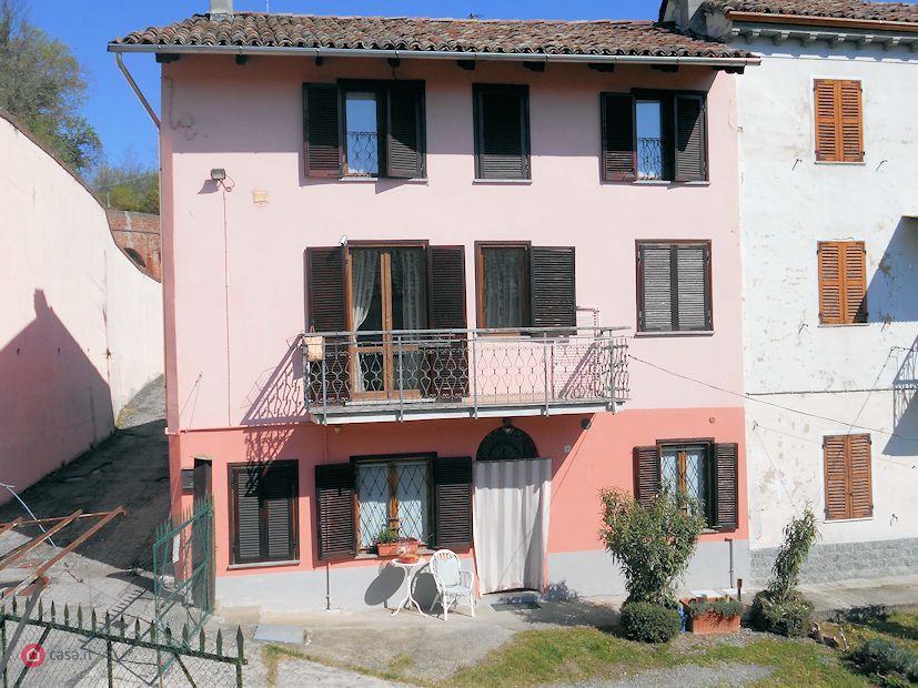 Casa plurilocale in vendita a Mombello Monferrato - Casa plurilocale in vendita a Mombello Monferrato