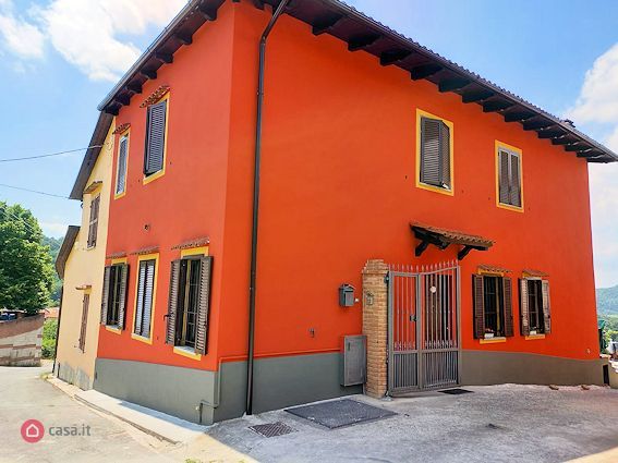 Rustico / casale plurilocale in vendita a Cerrina Monferrato - Rustico / casale plurilocale in vendita a Cerrina Monferrato