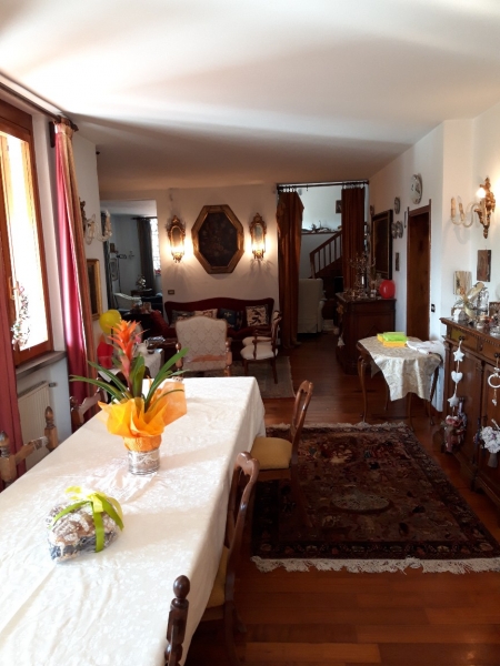 villa in vendita a Montecatini Terme