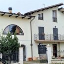 Villa indipendente plurilocale in vendita a Panicarola
