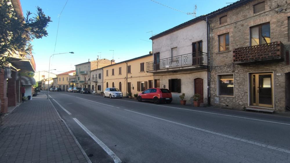 Stabile intero plurilocale in vendita a allerona - Stabile intero plurilocale in vendita a allerona