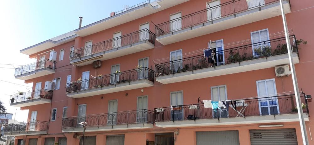 Appartamento plurilocale in vendita a palazzolo-acreide - Appartamento plurilocale in vendita a palazzolo-acreide