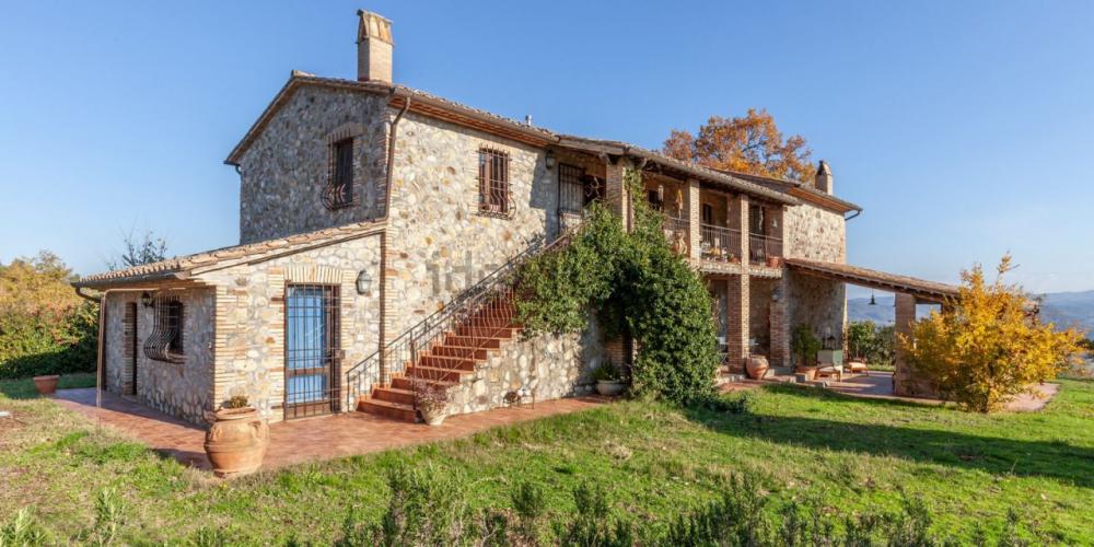 Rustico / casale plurilocale in vendita a castel-viscardo - Rustico / casale plurilocale in vendita a castel-viscardo