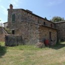 Azienda agricola plurilocale in vendita a montecatini-val-di-cecina