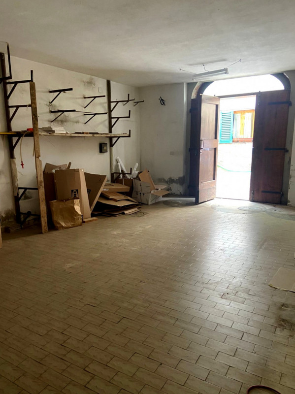 Garage monolocale in vendita a terranuova-bracciolini - Garage monolocale in vendita a terranuova-bracciolini