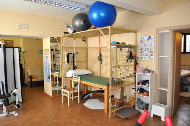 Magazzino-laboratorio trilocale in vendita a cavriglia - Magazzino-laboratorio trilocale in vendita a cavriglia