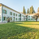 Villa plurilocale in vendita a verona