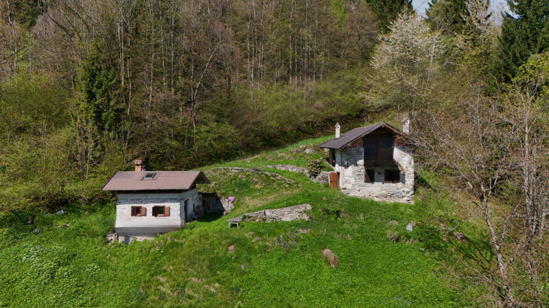 Rustico / casale in vendita a - Rustico / casale in vendita a