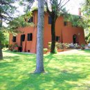 Villa indipendente plurilocale in vendita a bologna