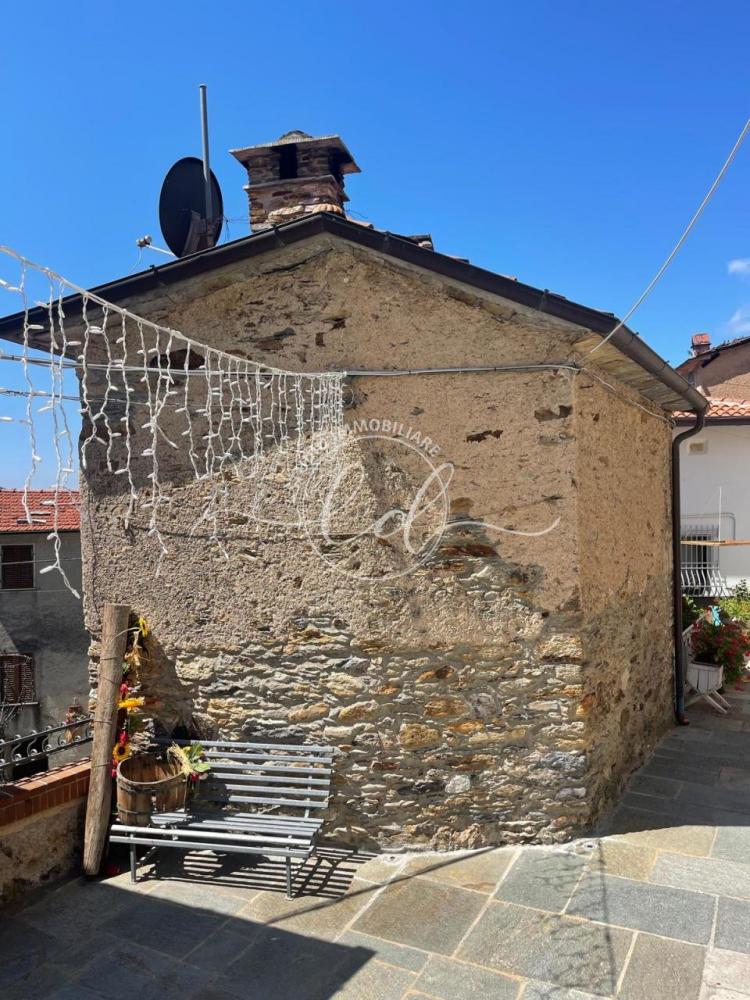 casa indipendente in vendita a Stazzema in zona Levigliani