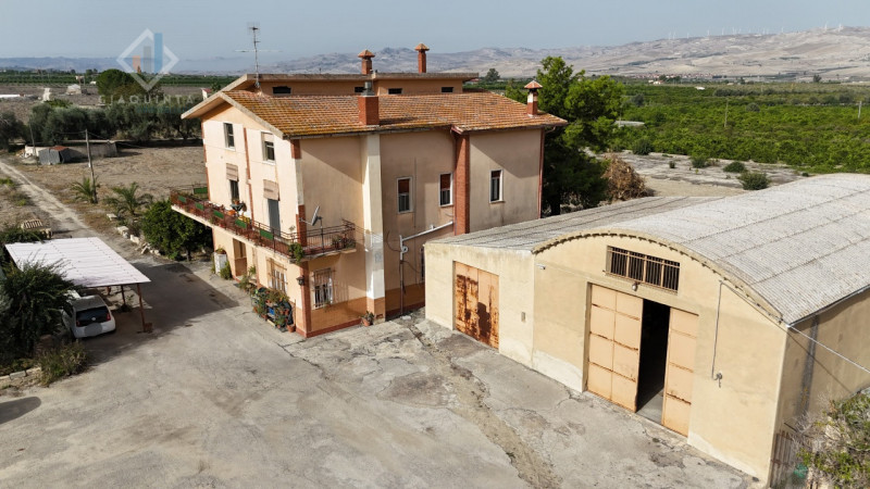 Rustico / casale plurilocale in vendita a mineo - Rustico / casale plurilocale in vendita a mineo