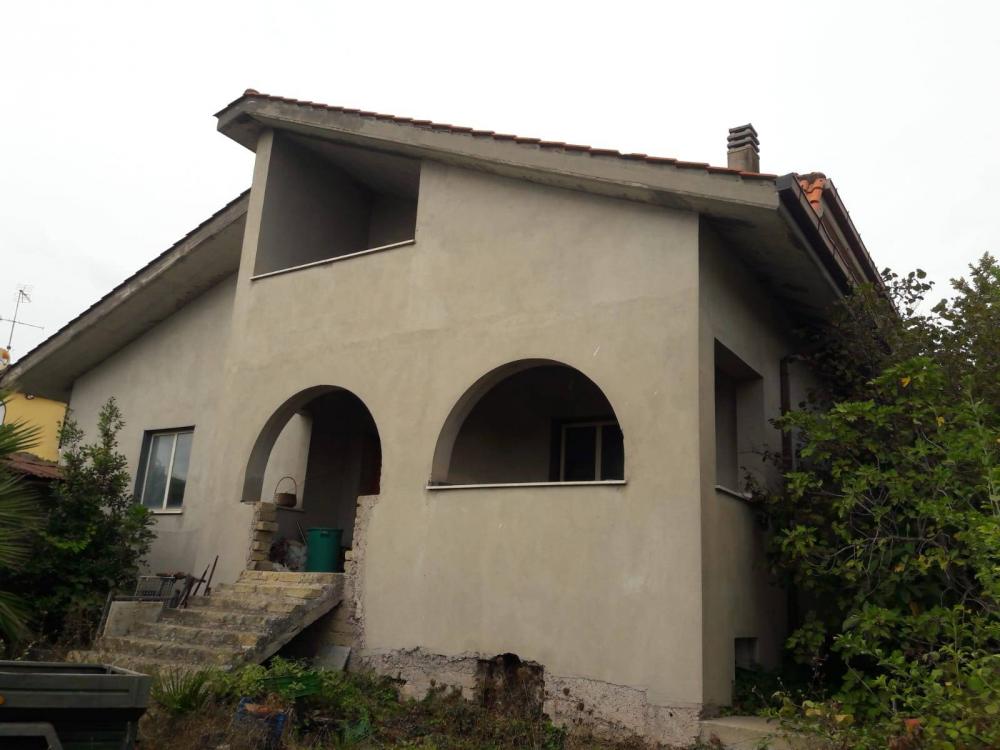 Casa plurilocale in vendita a Castelfranco di Sotto - Casa plurilocale in vendita a Castelfranco di Sotto