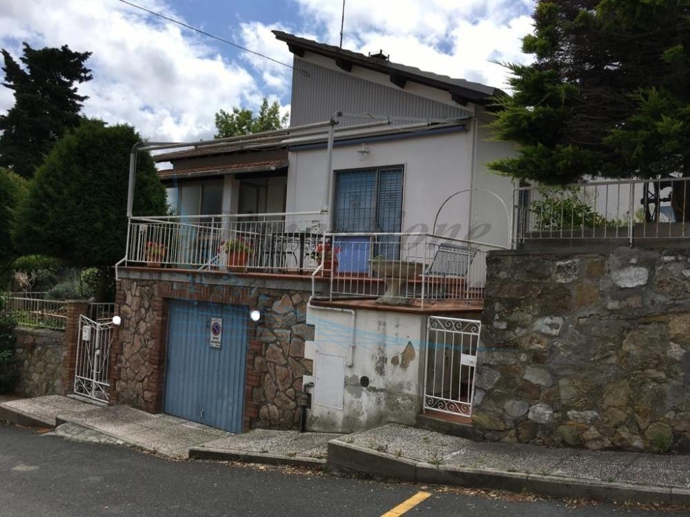 Villa indipendente plurilocale in vendita a Castelnuovo della misericordia - Villa indipendente plurilocale in vendita a Castelnuovo della misericordia