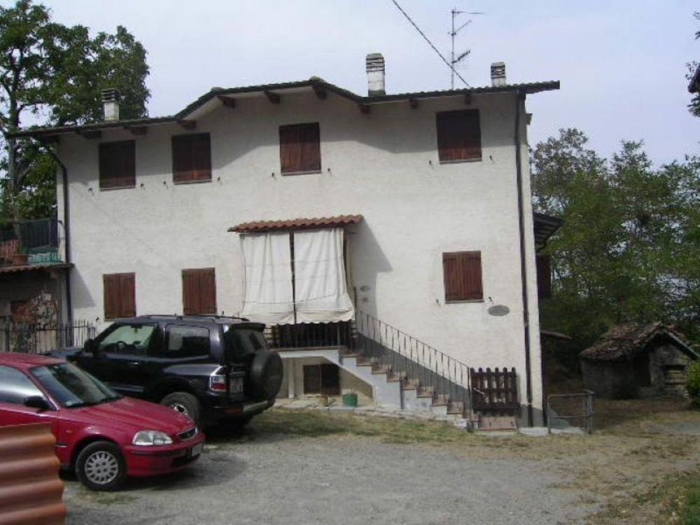 casa in vendita a Baiso
