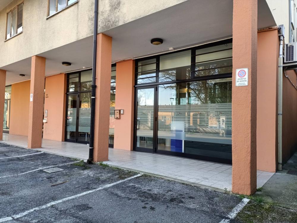Spazio commerciale in vendita a Mogliano Veneto - Spazio commerciale in vendita a Mogliano Veneto