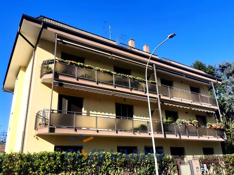 Appartamento trilocale in vendita a Cesano Boscone - Appartamento trilocale in vendita a Cesano Boscone