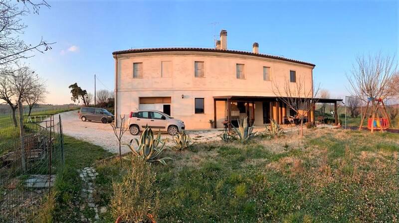 villa indipendente in vendita a Senigallia