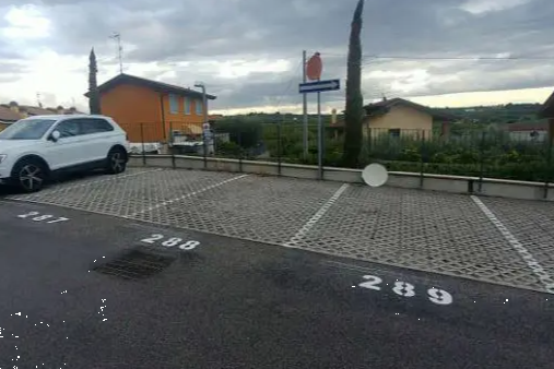 posto macchina in vendita a Castelnuovo del Garda