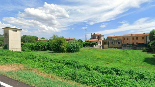 Terreno residenziale monolocale in vendita a Caposile - Terreno residenziale monolocale in vendita a Caposile