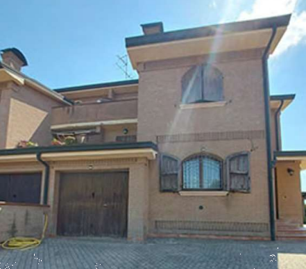 Villaschiera plurilocale in vendita a bastiglia - Villaschiera plurilocale in vendita a bastiglia