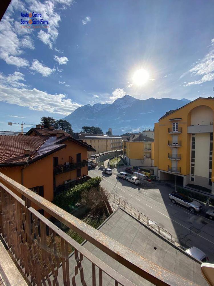 appartamento in vendita a Aosta