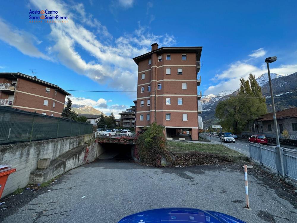 Garage monolocale in vendita a Aosta - Garage monolocale in vendita a Aosta