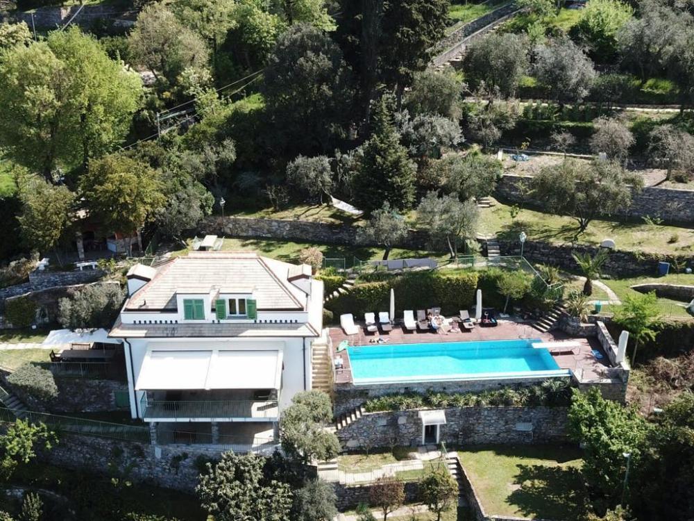 villa indipendente in vendita a Genova