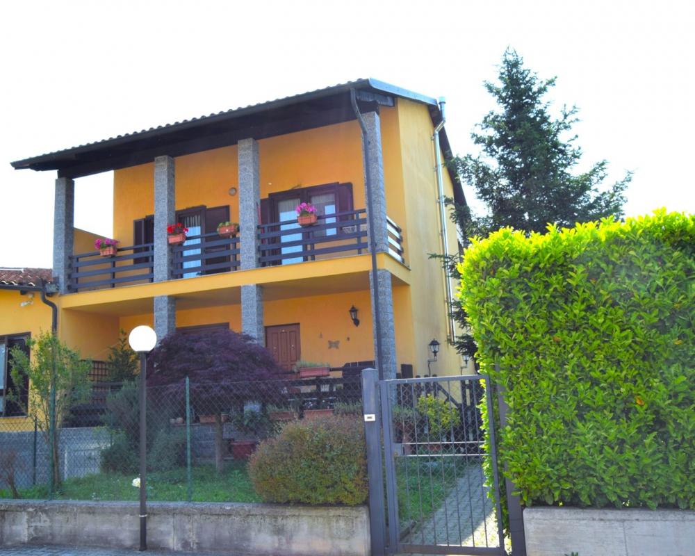 casa indipendente in vendita a Rivarolo Canavese in zona Argentera