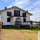 Villa indipendente plurilocale in vendita a ponzone