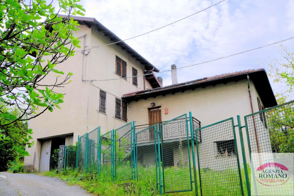 villa indipendente in vendita a Sassello