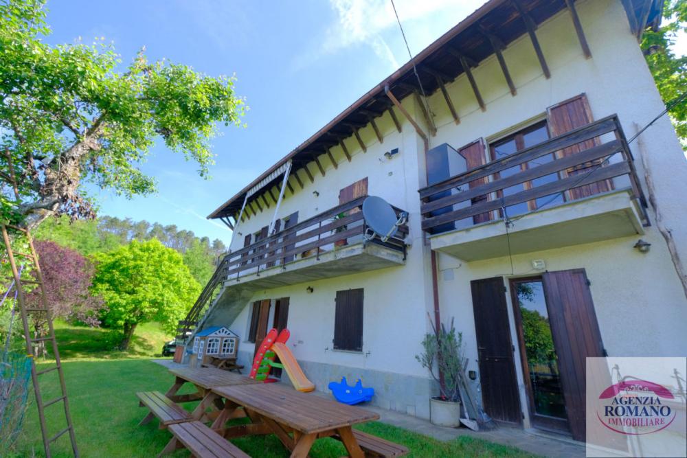 casa indipendente in vendita a Sassello