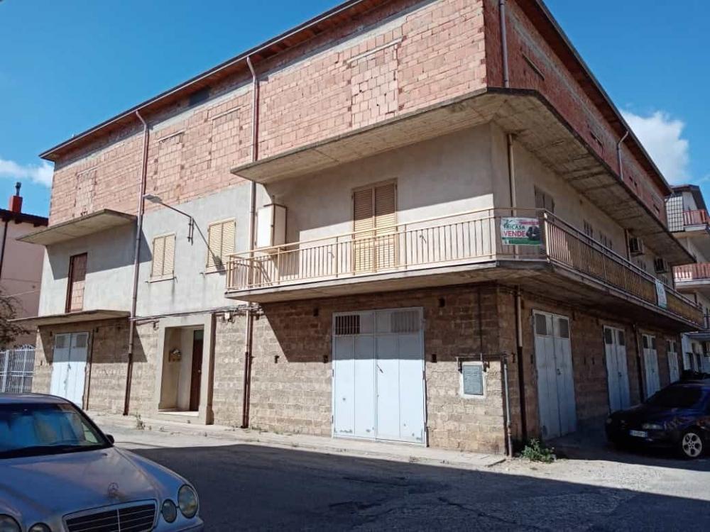villa indipendente in vendita a Spezzano Albanese