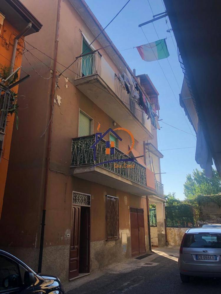 Appartamento plurilocale in vendita a Corigliano-Rossano - Appartamento plurilocale in vendita a Corigliano-Rossano
