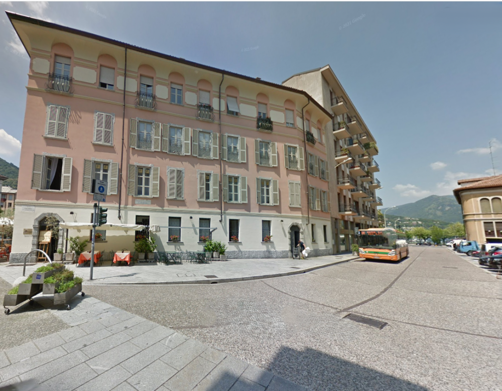 Parcheggio doppio plurilocale in affitto a como - Parcheggio doppio plurilocale in affitto a como