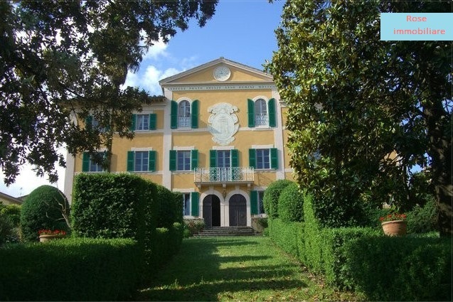 Villa indipendente plurilocale in affitto a Cascina alta - Villa indipendente plurilocale in affitto a Cascina alta