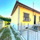 Villa quadrilocale in vendita a Costigliole d'Asti