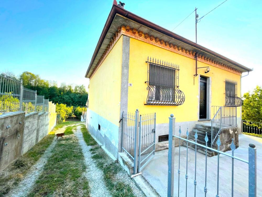 Villa quadrilocale in vendita a Costigliole d'Asti - Villa quadrilocale in vendita a Costigliole d'Asti