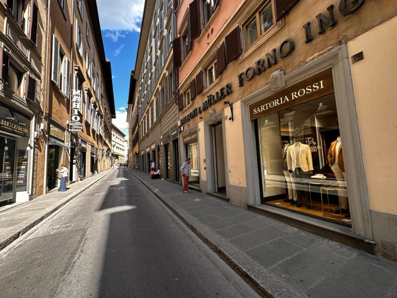 negozio in affitto a Firenze