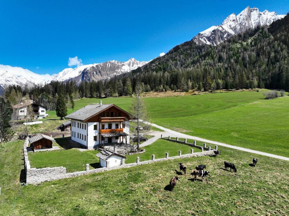villa indipendente in vendita a Val di Vizze