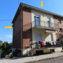 Appartamento quadrilocale in vendita a Castelletto