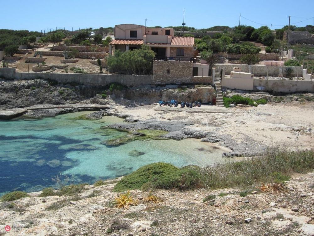 Villa plurilocale in vendita a Lampedusa e Linosa - Villa plurilocale in vendita a Lampedusa e Linosa