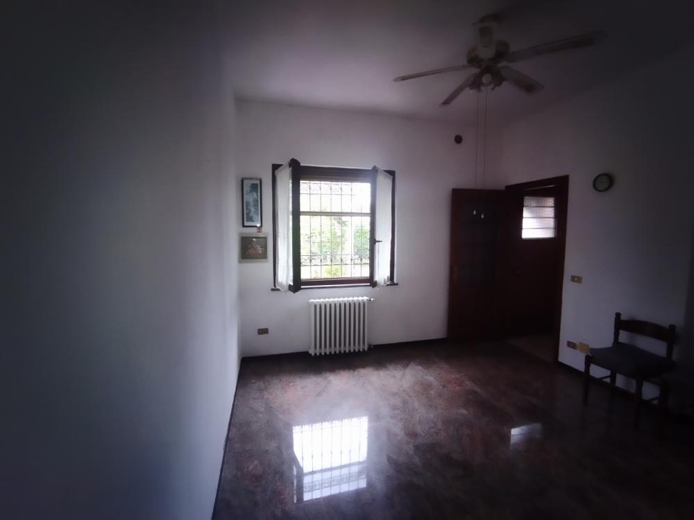 Villa indipendente plurilocale in vendita a martignana-di-po - Villa indipendente plurilocale in vendita a martignana-di-po