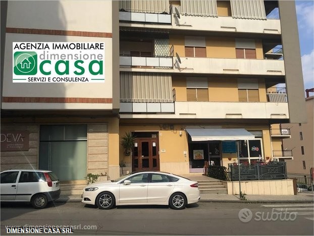 Appartamento plurilocale in vendita a Caltanissetta - Appartamento plurilocale in vendita a Caltanissetta
