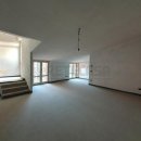 Appartamento trilocale in vendita a cremona