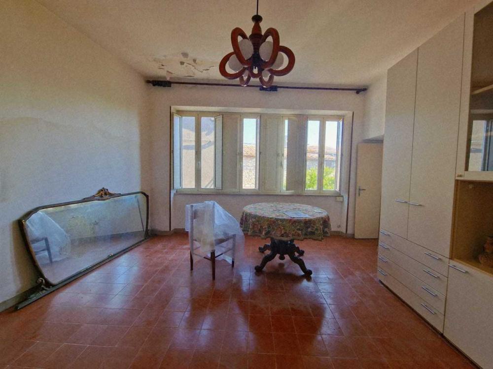 appartamento in vendita ad Amelia